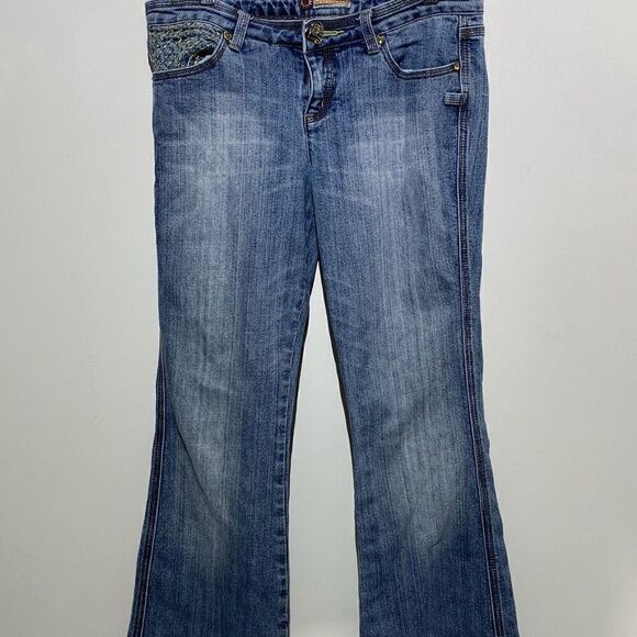 JouJou Women's Blue Medium Wash Flared Denim Jeans Size 11 - Picture 1 of 10